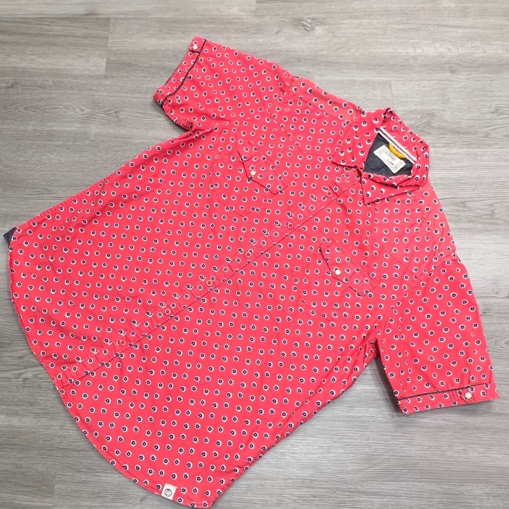 Free Planet Red Ditsy Floral Short Sleeve Button Up Shirt Mens X Large